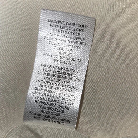 House of Harlow 1960 Cream Color Blazer with Pearlescent Buttons - Picture 12 of 13